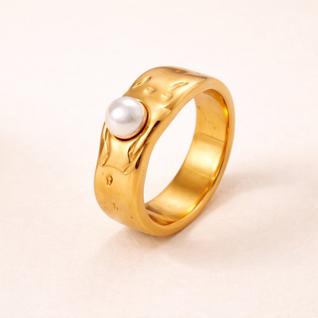 Ondina Gold Pearl Ring – 14K Gold Waterproof