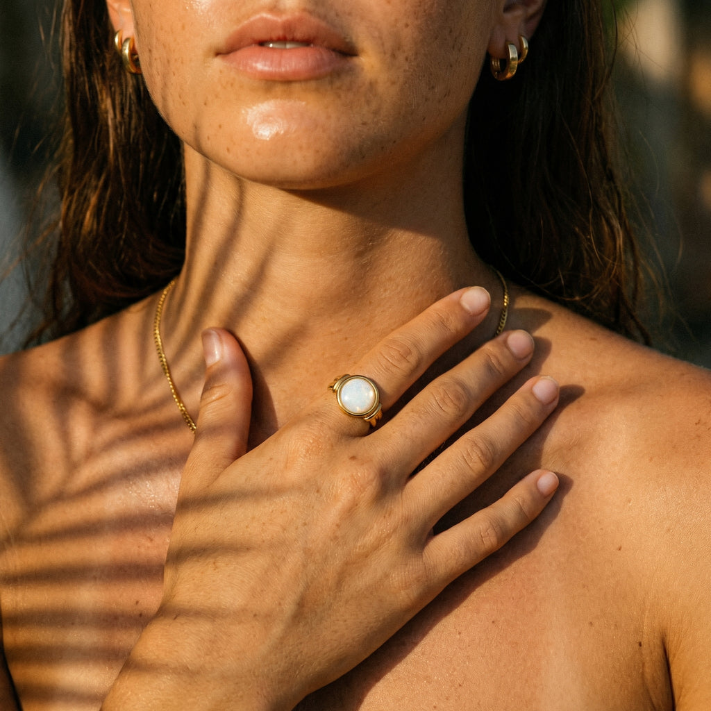 Cove Mother of Pearl Ring