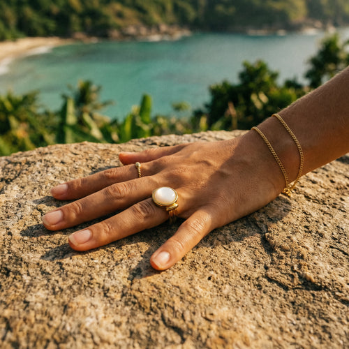 Cove Mother of Pearl Ring