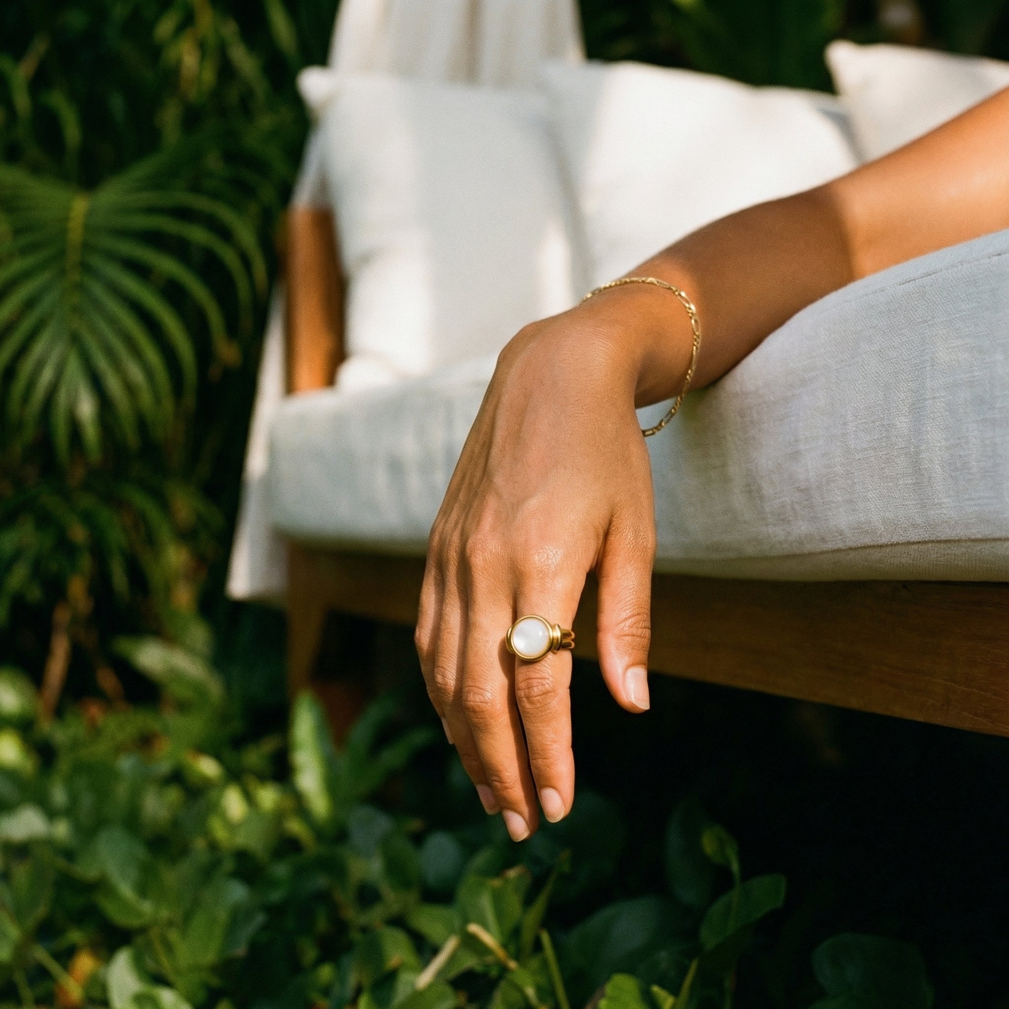 Cove Mother of Pearl Ring