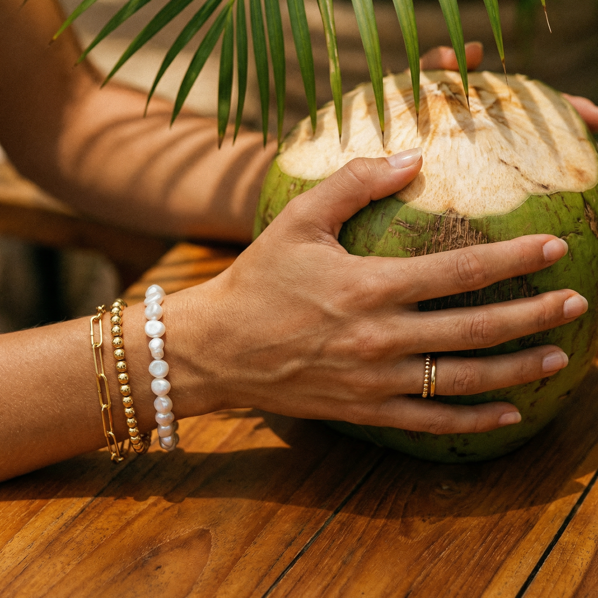 Elara Paperclip Pearl Bracelet